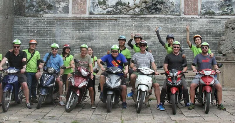 Stag Do In saigon 베트남 오토바이 운전 투어